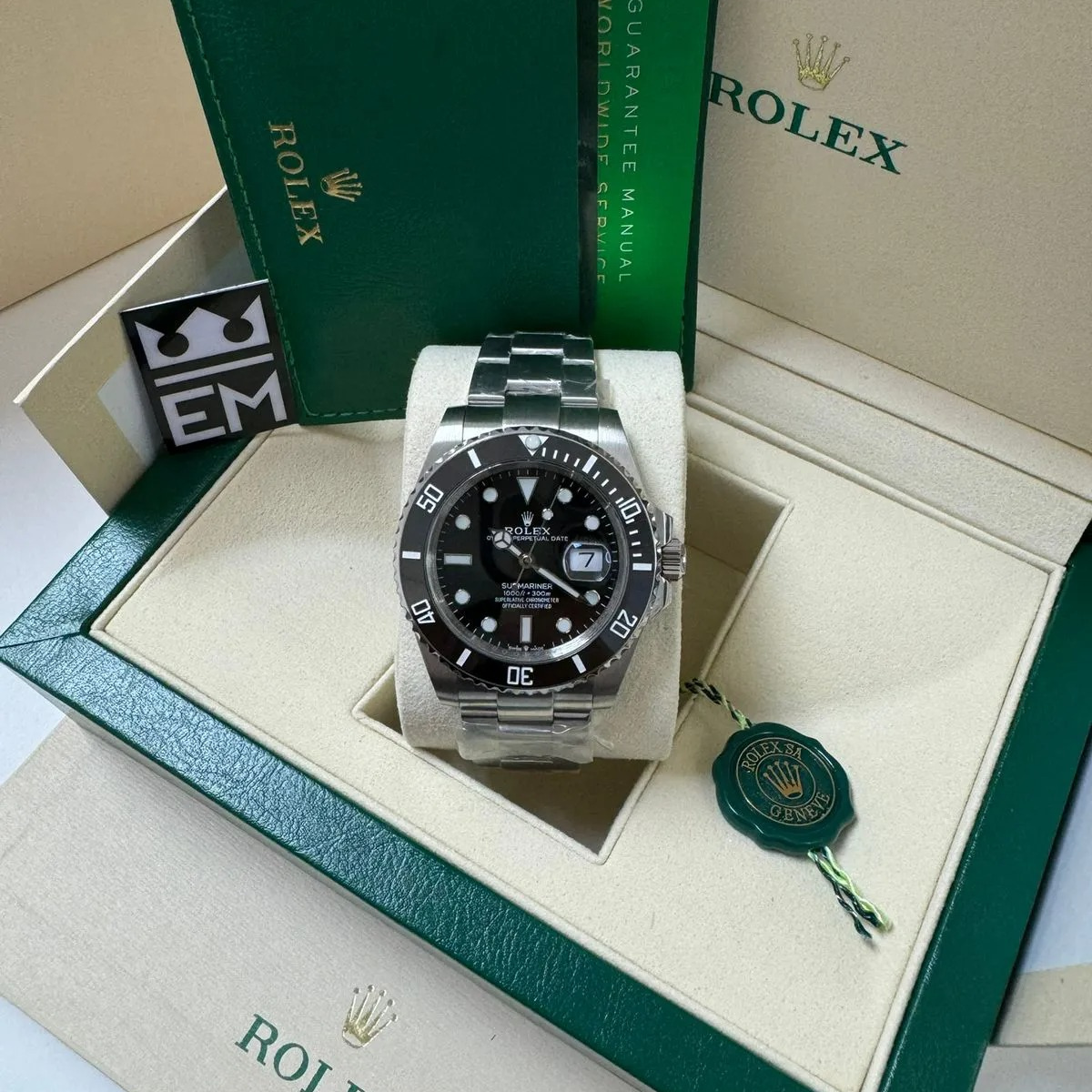 Rolex Submariner 41 – Black Dial